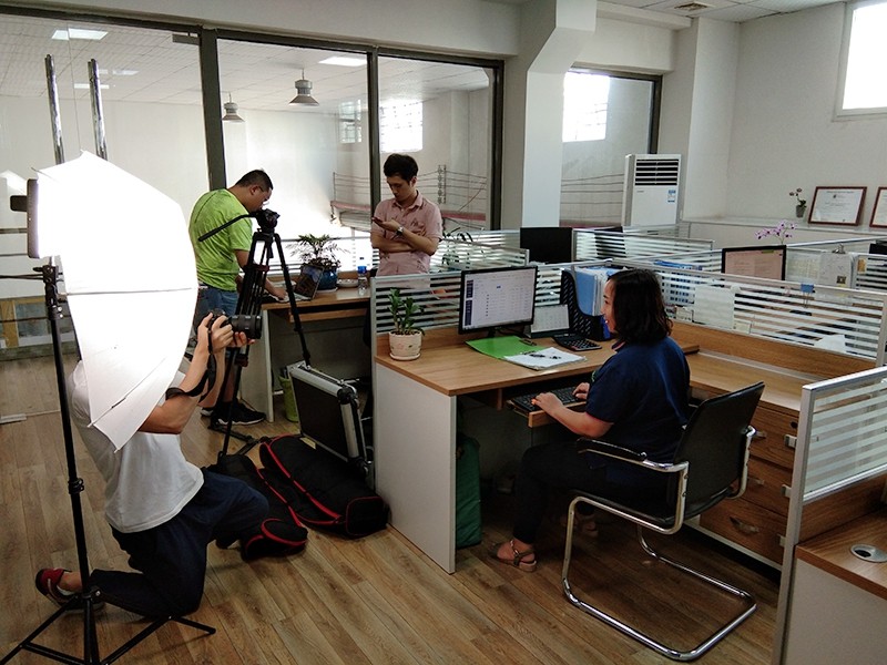 YISHANG -Showroom And Sales Team Picture Shooting-1