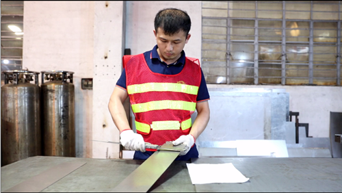 Sheet Metal Fabrication - Size Inspection After CNC Cutting Metal Plate