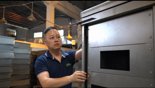 Sheet Metal Fabrication Factory - Inspect Angle for Custom Metal Enclosure Before Powder Coating